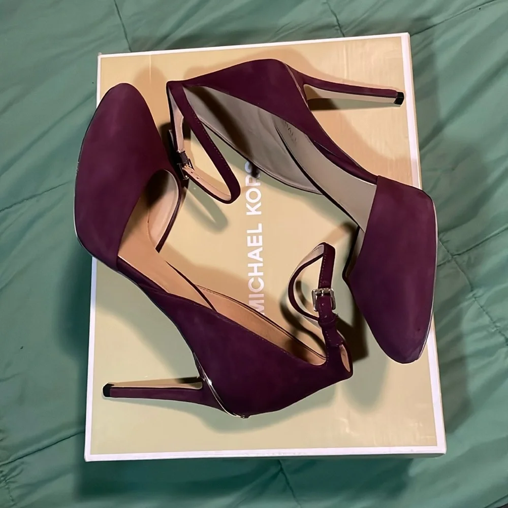 Michael Kors Georgia Ankle Strap Pump